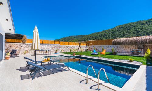 Villa Apollon — 16