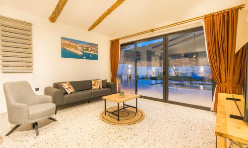 Villa Apollon — 32