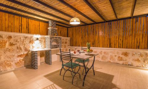 Villa Apollon — 8