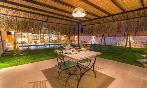 Villa Apollon — 10