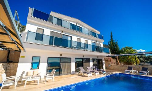 Villa April — 10