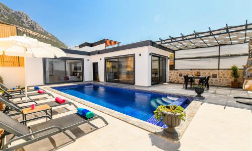 Villa Karya — 5
