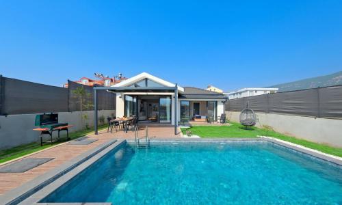 Villa Arel House — 7