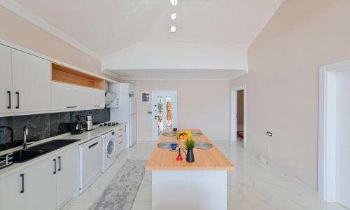 Villa Arel House — 30
