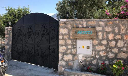 Villa Aristo — 21