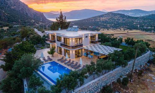 Villa Aristo — 14