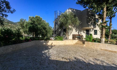 Villa Aristo — 9