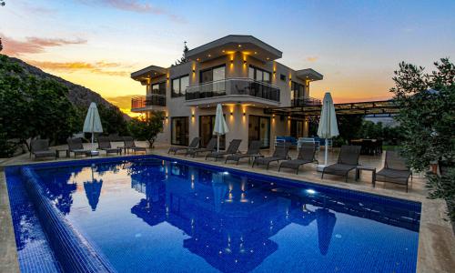 Villa Aristo — 2