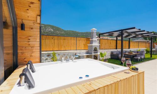 Villa Aslan Bezirgan — 25