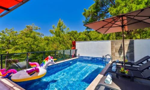 Villa Astanos 1 — 5