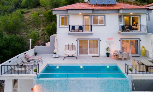 Villa Ata — 23