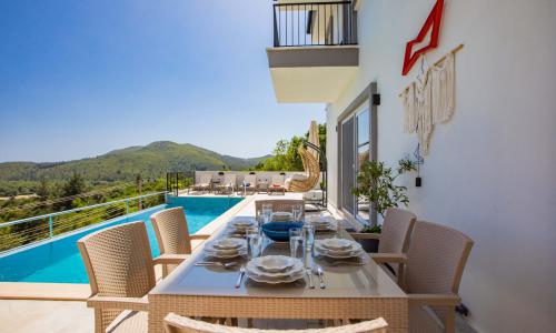 Villa Ata — 17