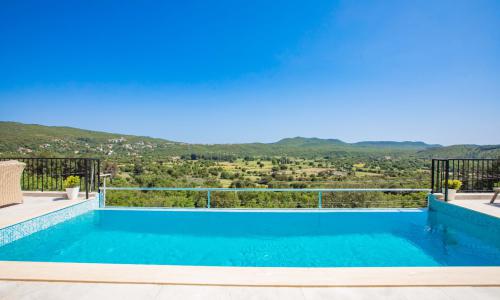 Villa Ata — 16