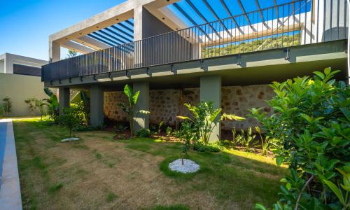 Villa Aura C — 56