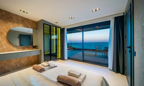 Villa Aura C — 54
