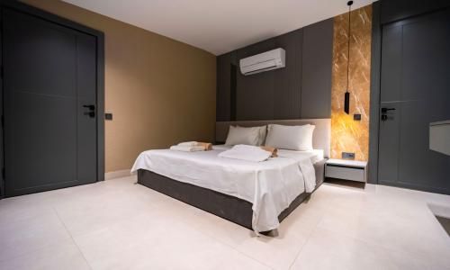 Villa Aura C — 48