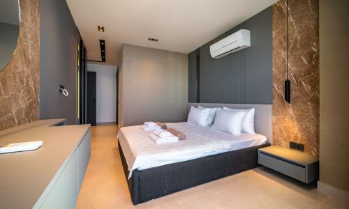 Villa Aura D — 84