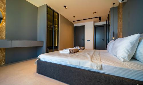 Villa Aura E — 53
