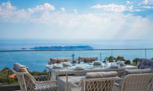 Villa Avenir — 33