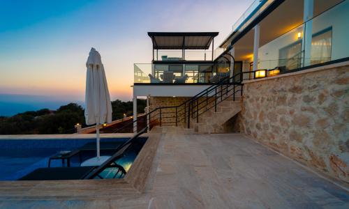 Villa Avenir — 11