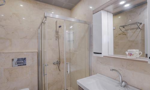 Villa Avon — 52