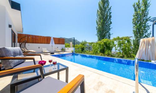 Villa Ayaz Duo — 9