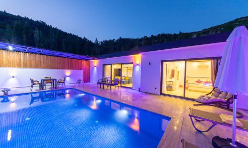 Villa Ayaz Duo — 2
