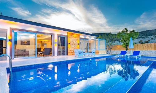 Villa Aylin — 16