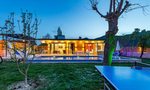 Villa Aylin — 11