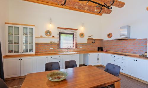 Villa Ayza — 18