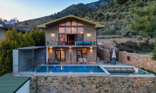 Villa Ayza — 3