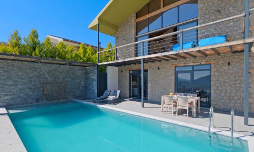 Villa Ayza — 4