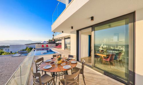 Villa Azure Duo — 5