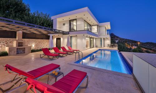 Villa Azure Duo