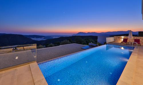 Villa Azure Duo — 11