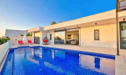 Villa Azure — 3