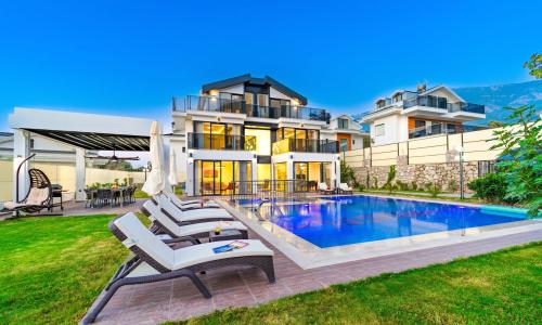 Villa Balkan 1 — 3