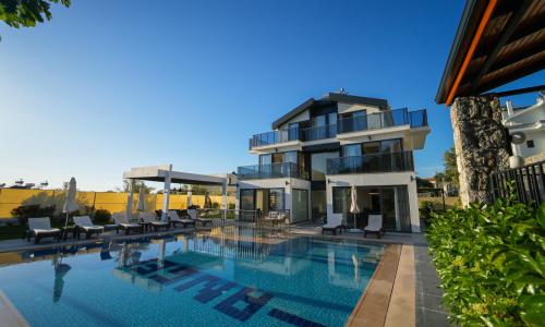 Villa Balkan 1 — 15