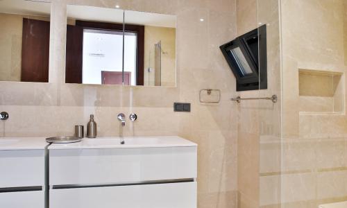 Villa Bambi 443 — 112