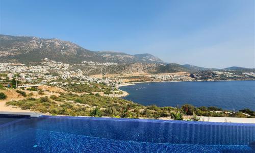 Villa Banu Exclusive — 140