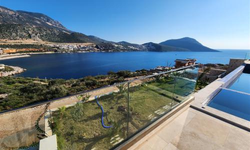 Villa Banu Exclusive — 168