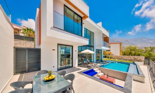 Villa Barlas — 17