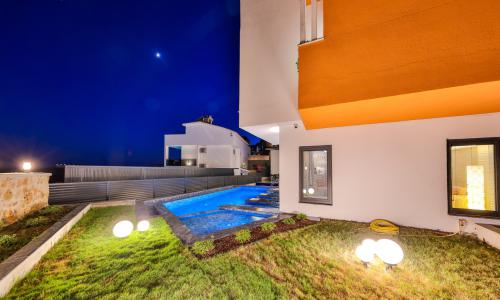 Villa Barlas — 8