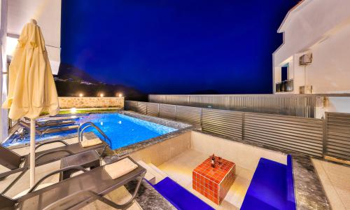Villa Barlas — 7