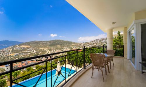 Villa Baynur — 19