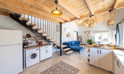 Villa Belis — 72