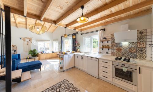 Villa Belis — 73