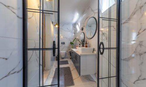 Villa Belis — 64