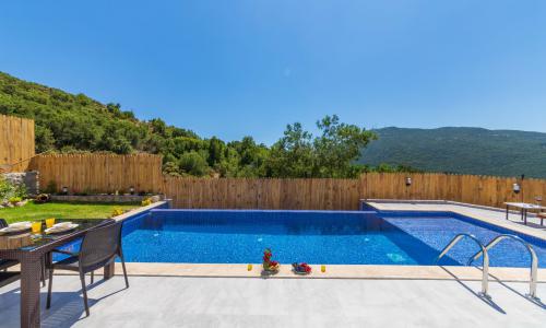 Villa Belis — 13
