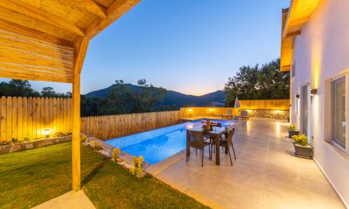 Villa Belis — 7